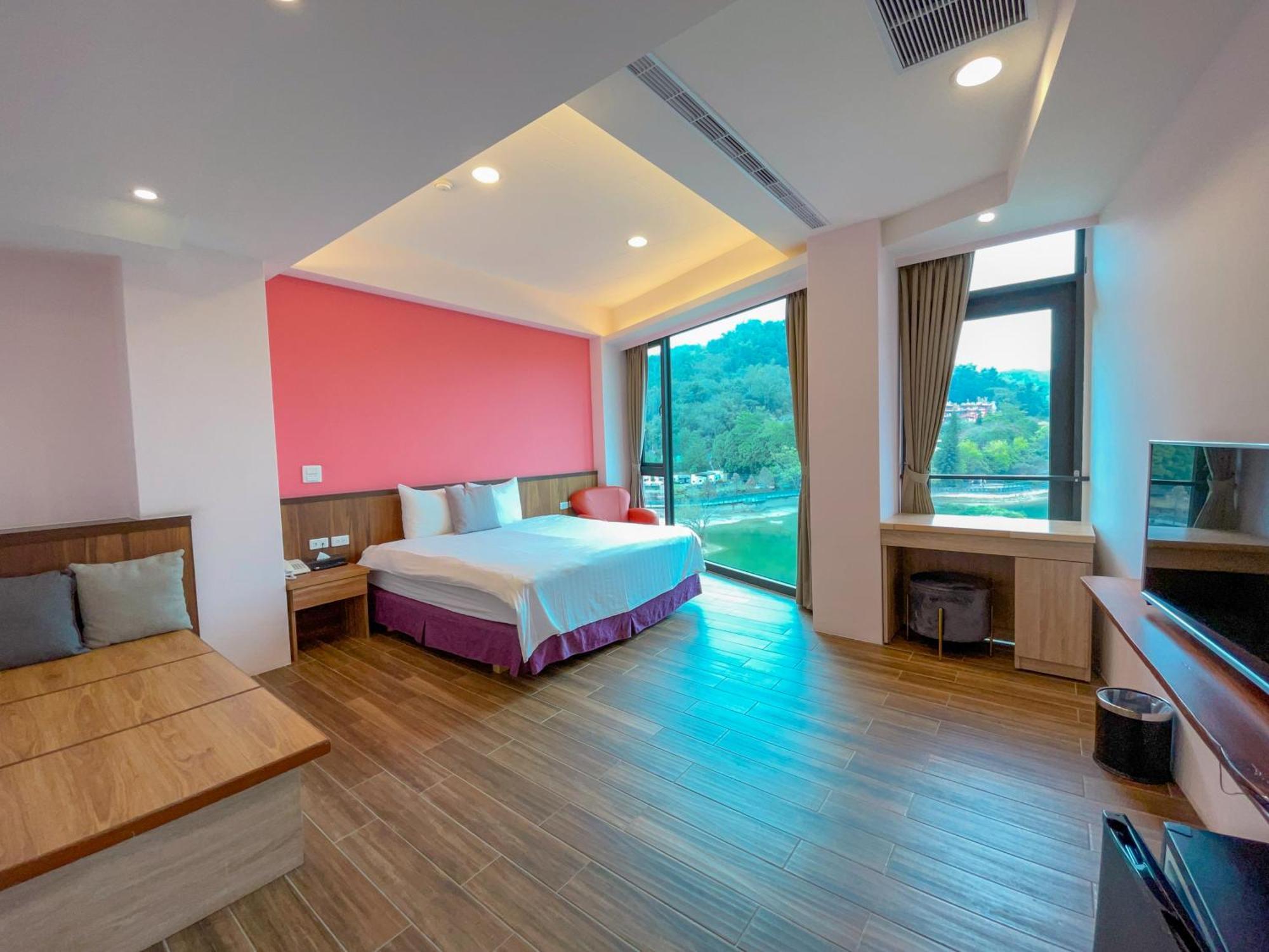 Zhaohong Homestay Yuchi Exterior foto