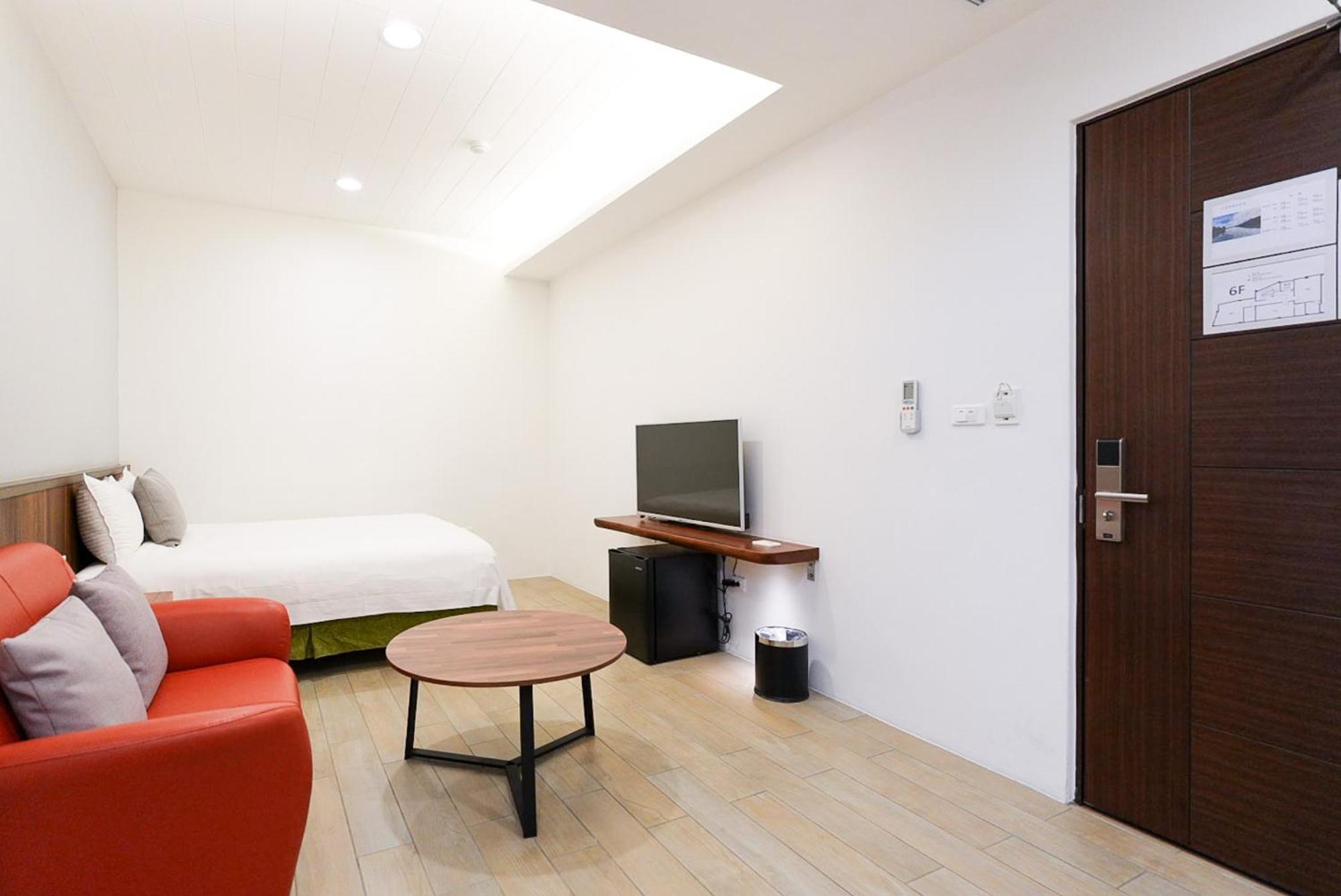Zhaohong Homestay Yuchi Exterior foto